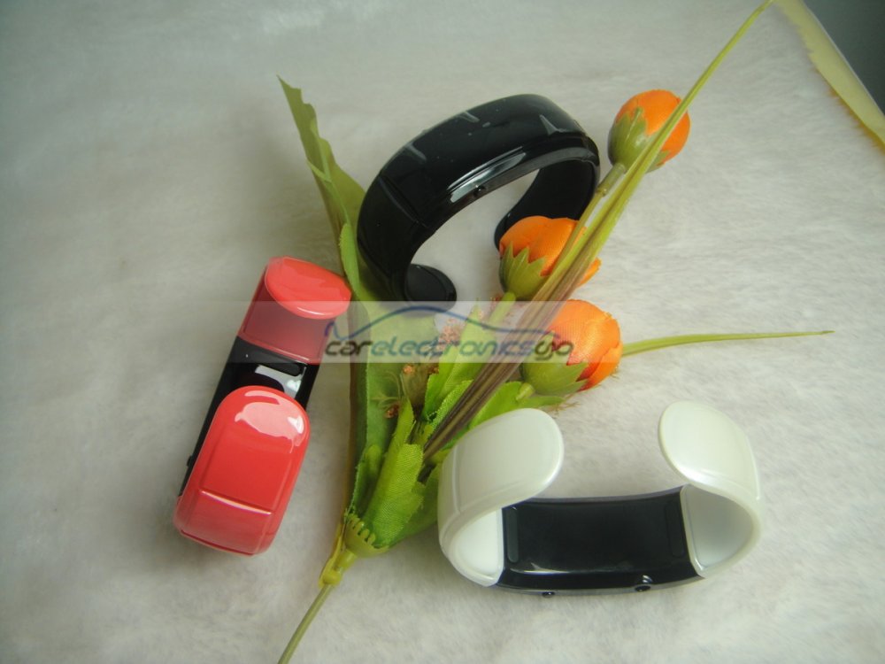 iParaAiluRy® Latest Bluetooth bracelet watch headset Mic & speaker vibration caller ID