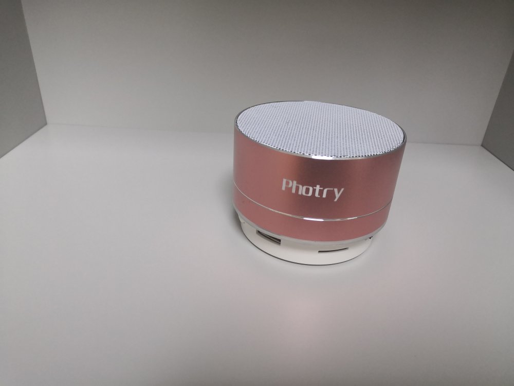 Photry Portable Bluetooth Speaker-Mini Wireless Outdoor Rechargeable Speakers with LED