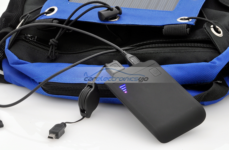 iParaAiluRy® Camera Bag with Solar Panel & 2200mAh Back-up Battery Power Bank